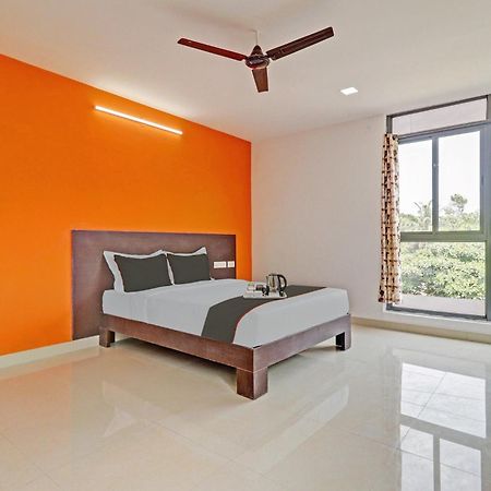 Super Capital O Blooms Stay Inn Near Snow City Bangalore Exterior foto